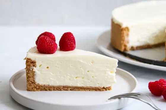 Cheesecake backen - So gelingt er perfekt ohne Risse