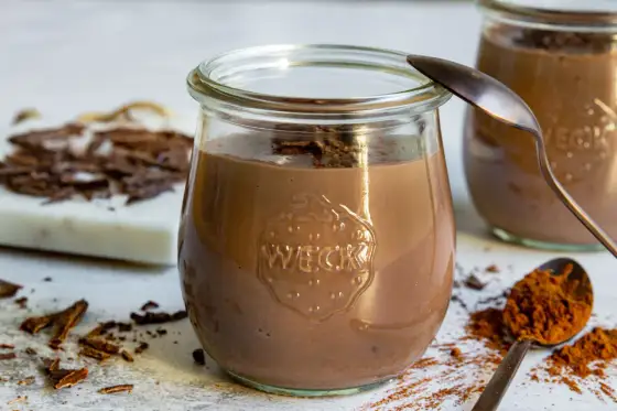 Schokopudding selber machen - So gelingt er perfekt cremig!